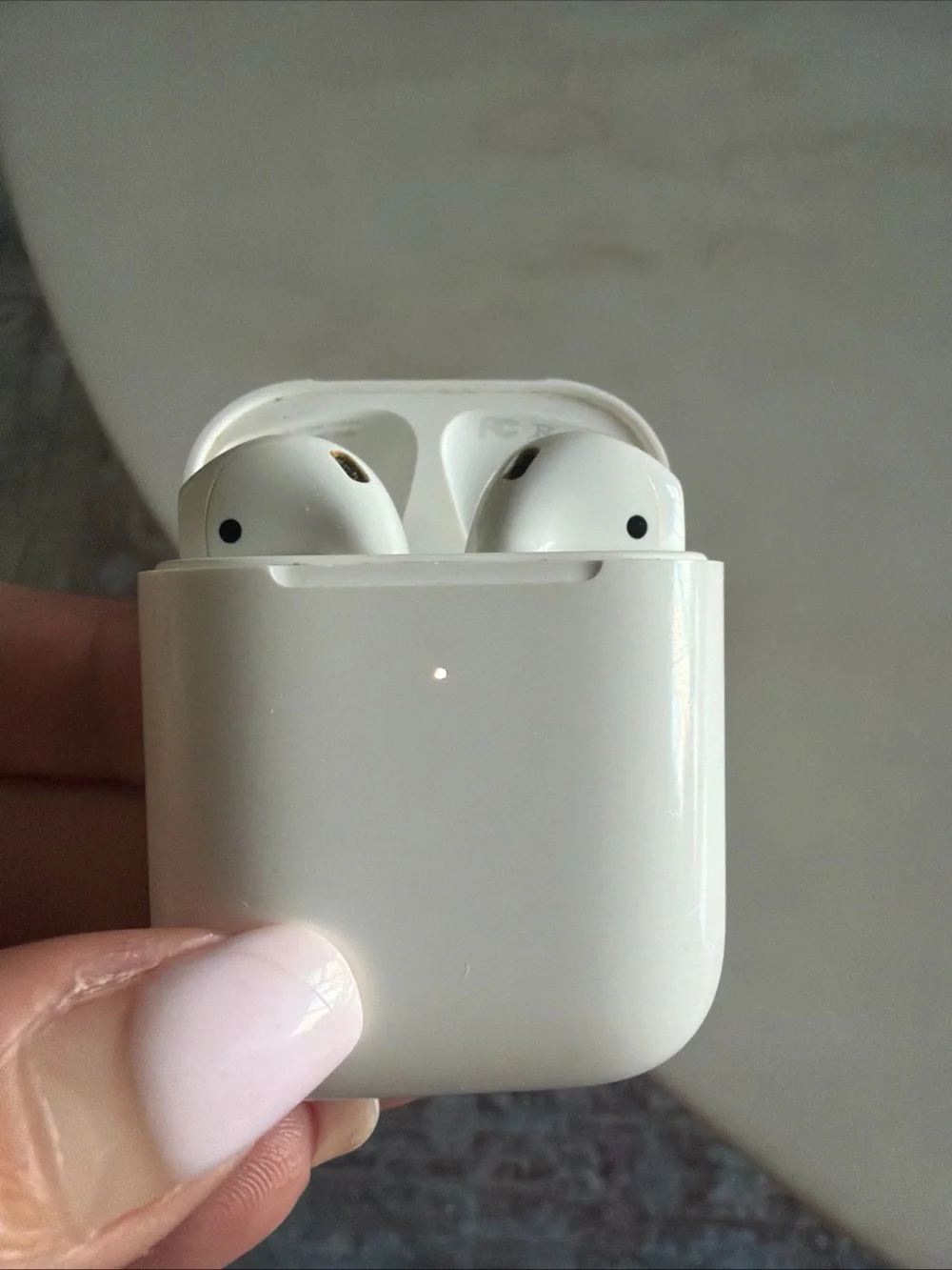 Apple AirPods - White
